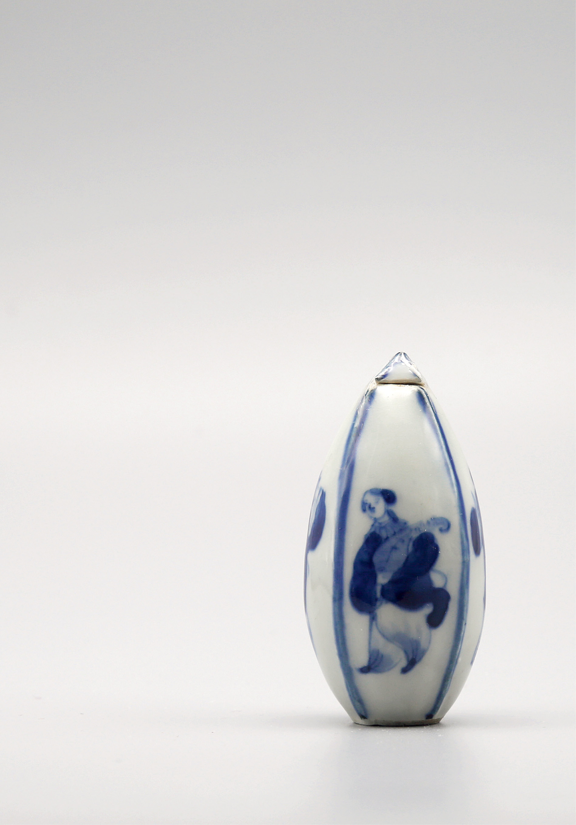 清】時代舊藏 清時代 青花鼻煙壺 時代物 古美術 骨董品 唐物 染付 中国美術