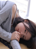 葬礼上，她带着我的嫁妆跟老公调情