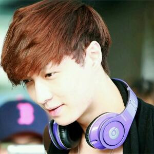 只想单纯的爱你