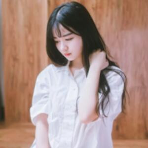 念花鹿怡