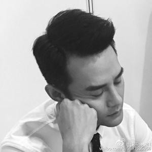 小狮子 (-̇᷇̂ᴥ ̇᷇̂