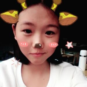 爱笑的女孩