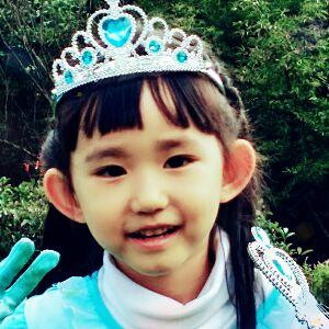 洛小萌