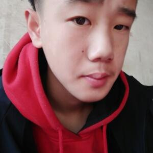 低调de筱啊坤