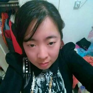 菠萝菋丶酸甜爱