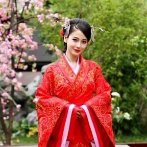 哀家不是她媳妇