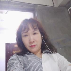 北堂耀月
