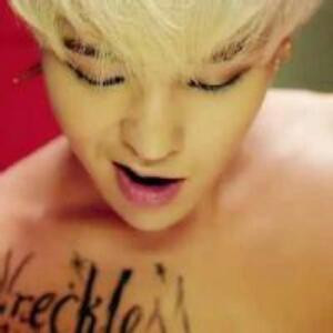 细数繁華的凄凉