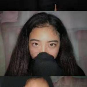 素衣白裳