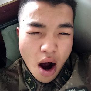 李Junyi