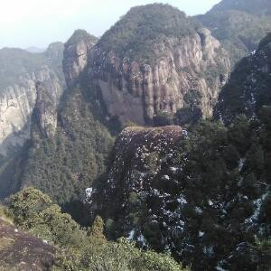 天山
