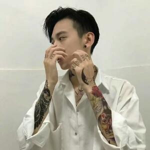 DJ七颜