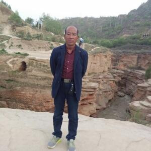 在水一方