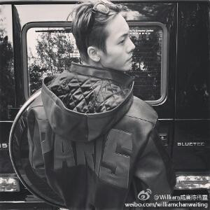 阳光下的迷茫