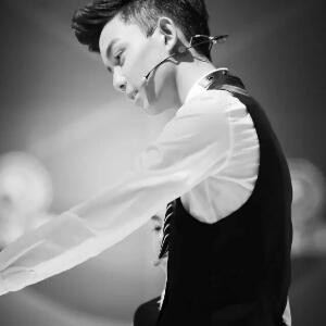 明明可以非常幸福Tel