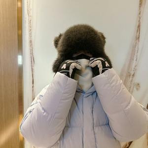 黄元元