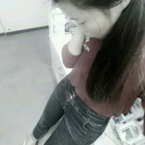 笑容再美、也是伤痕累累ゝ