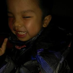 亮铭