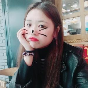 jocelyn婷0801