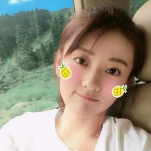 女王大人爱读书