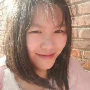 嘟嘟小嘴耍无赖