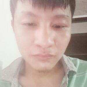 李龙成
