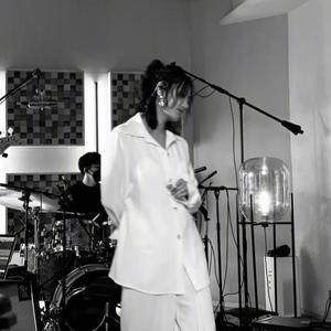 登金字塔的貔貅