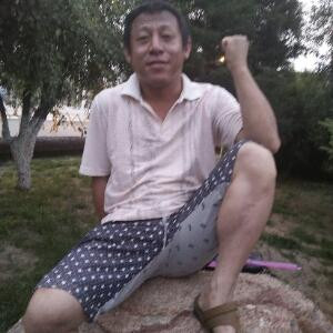 天高云淡