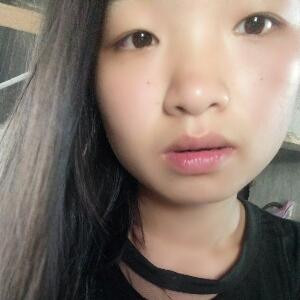 陌忆°