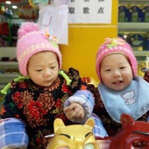 啊权