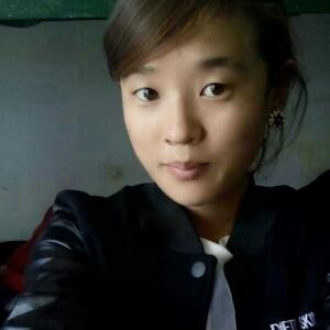 小女人在装纯