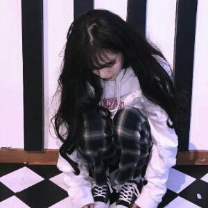 ✘Allure.  Love