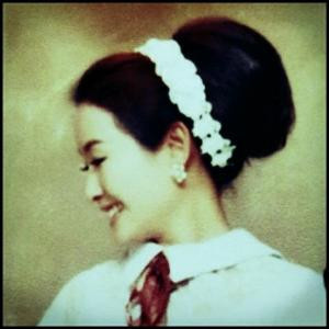 昊岩小希