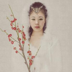 姹紫嫣红