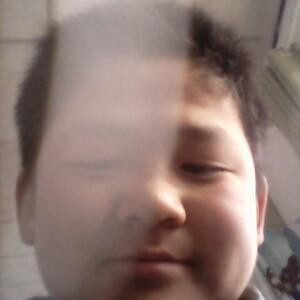 宇彤