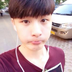 侧身回眸