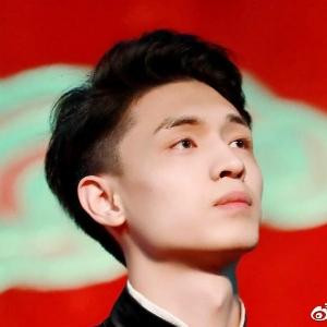 秦奶球
