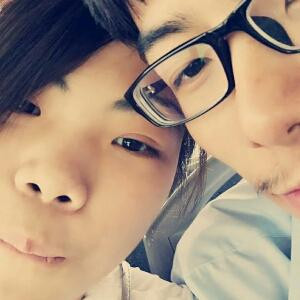 rong蓉