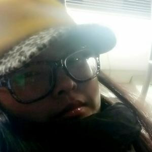 阳光下的阴霾