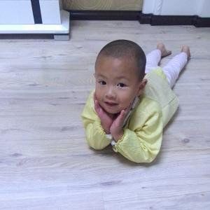 李静