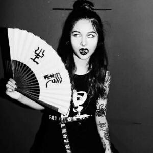 虞美人