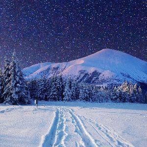 星空雪景