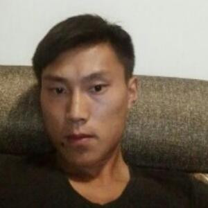 妞给爷笑个