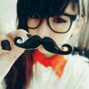 神经质的小青年