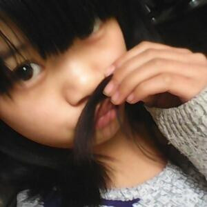 我是短腿小可爱，你捏