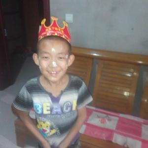蓝眼泪