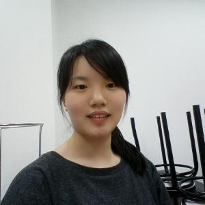爱看书的怪孩纸