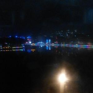 雨佾轻尘