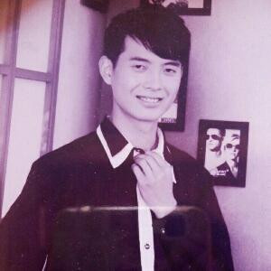 李承龙