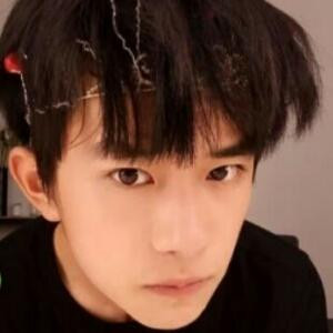 易直玺欢你